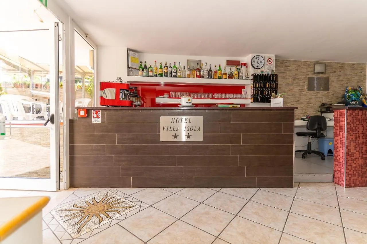 Hotel Villa Isola Римини