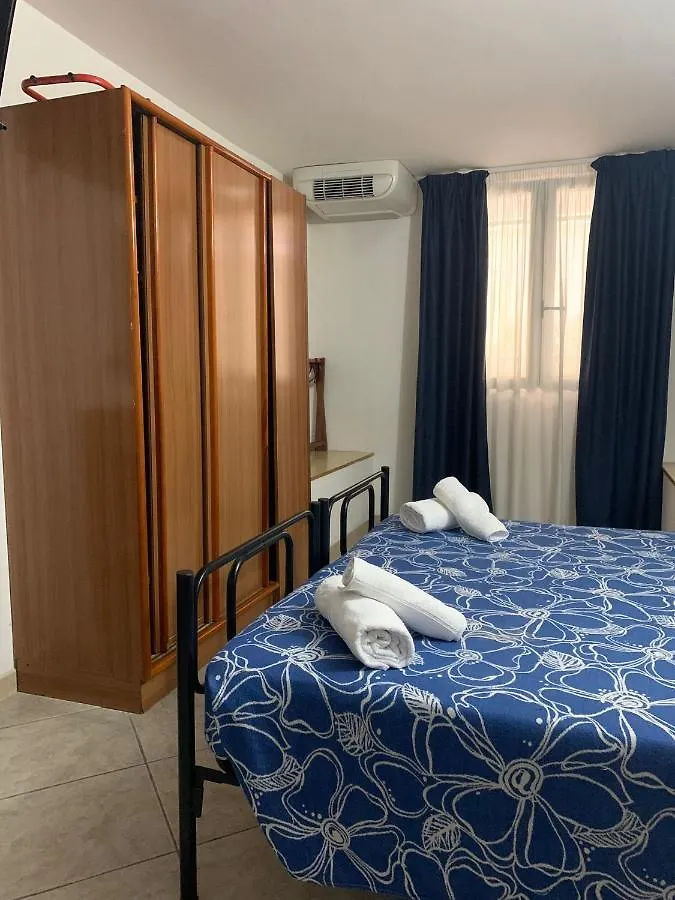 **  Hotel Villa Isola Rimini Italy